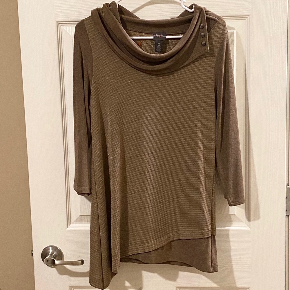 Chico’s Travelers Brown Metallic Drape Cowl Neck